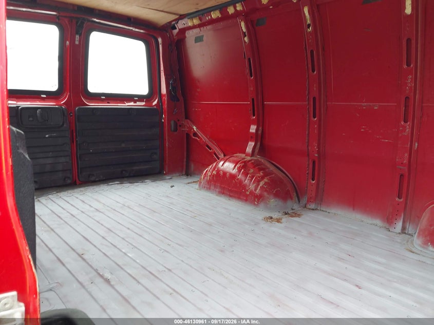 2008 GMC SAVANA auction photo 8