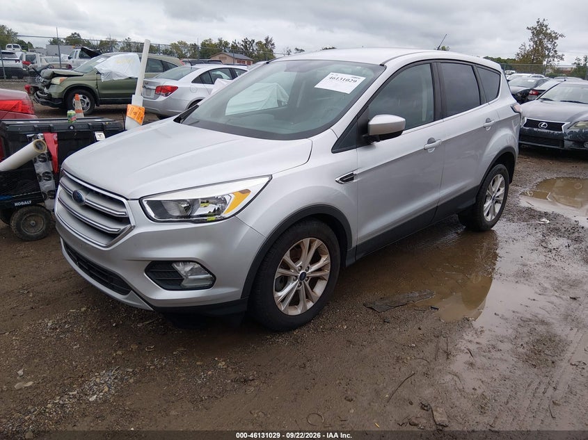 Vin: 1fmcu0gd0hub50927, lot: 46630762, ford escape se 20172