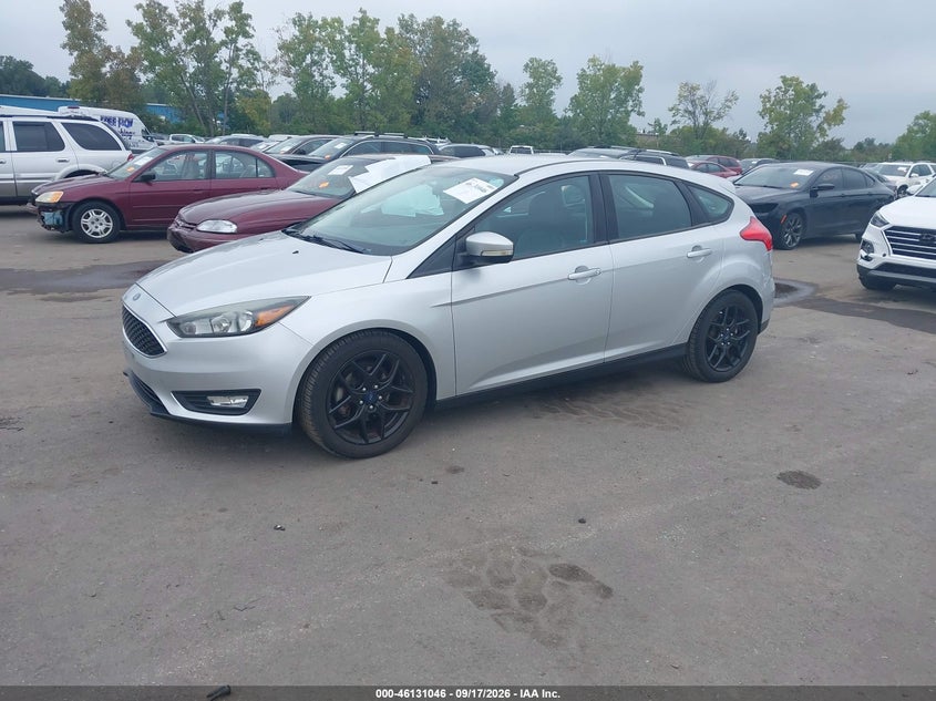 Vin: 1fadp3k27gl307256, lot: 46630779, ford focus se 20162