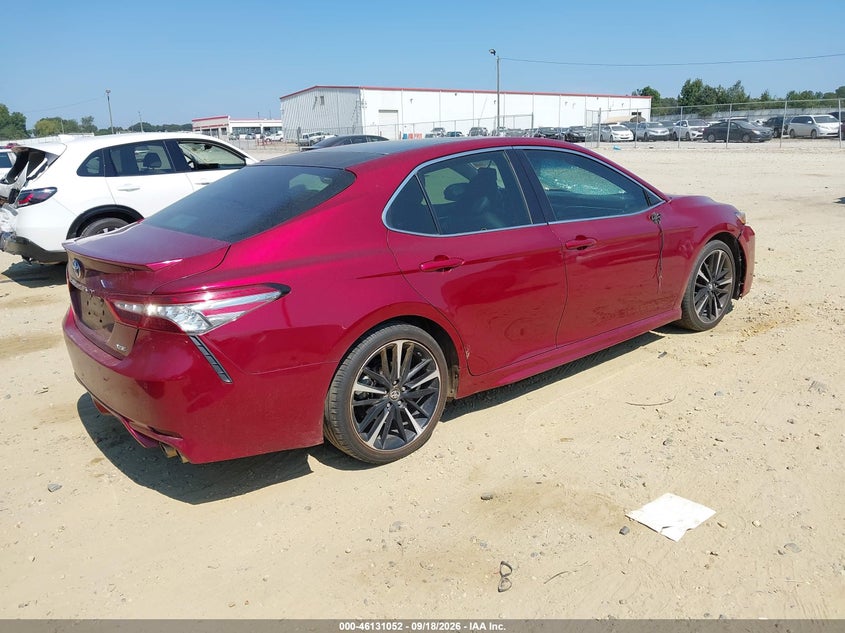 TOYOTA CAMRY - zdjęcie 4