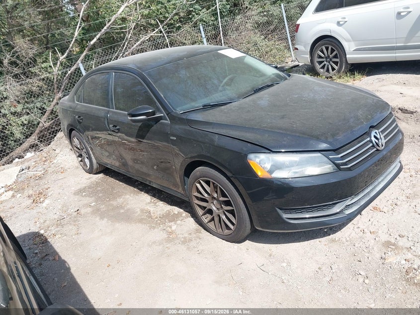 2015 VOLKSWAGEN PASSAT auction photo 1