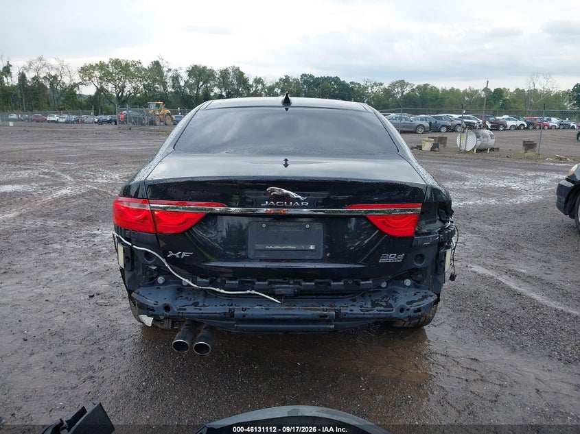 JAGUAR XF - zdjęcie 17