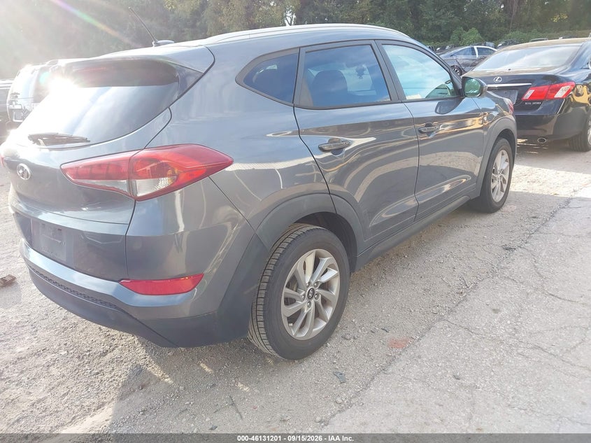 2016 HYUNDAI TUCSON auction photo 4