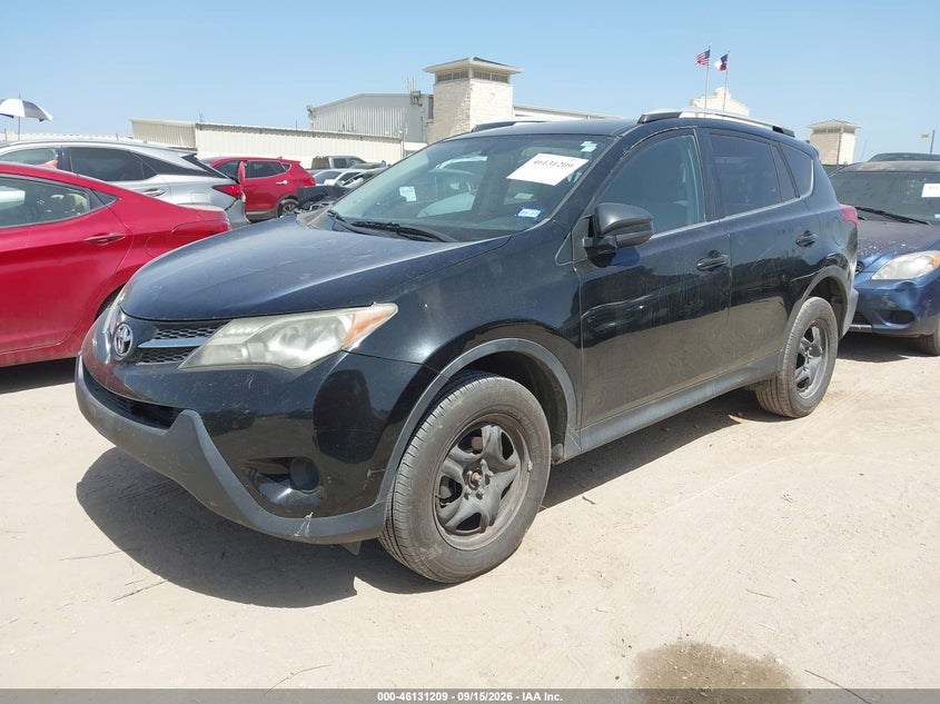 2014 Toyota RAV 4, Normal Wear & Tear, IAAI, VIN 2T3ZFREV7EW107970 — photo 2