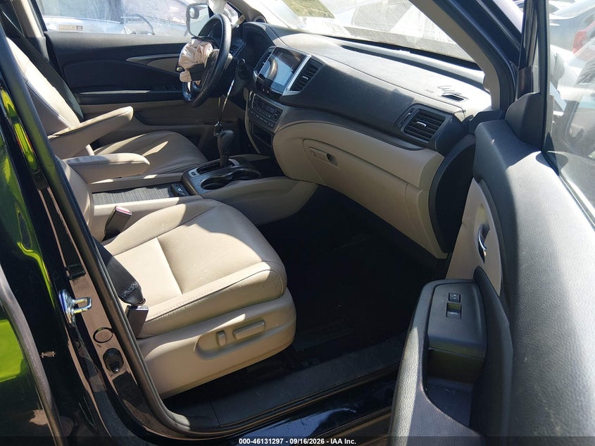 HONDA PILOT 2018 VIN 5FNYF6H52JB012660