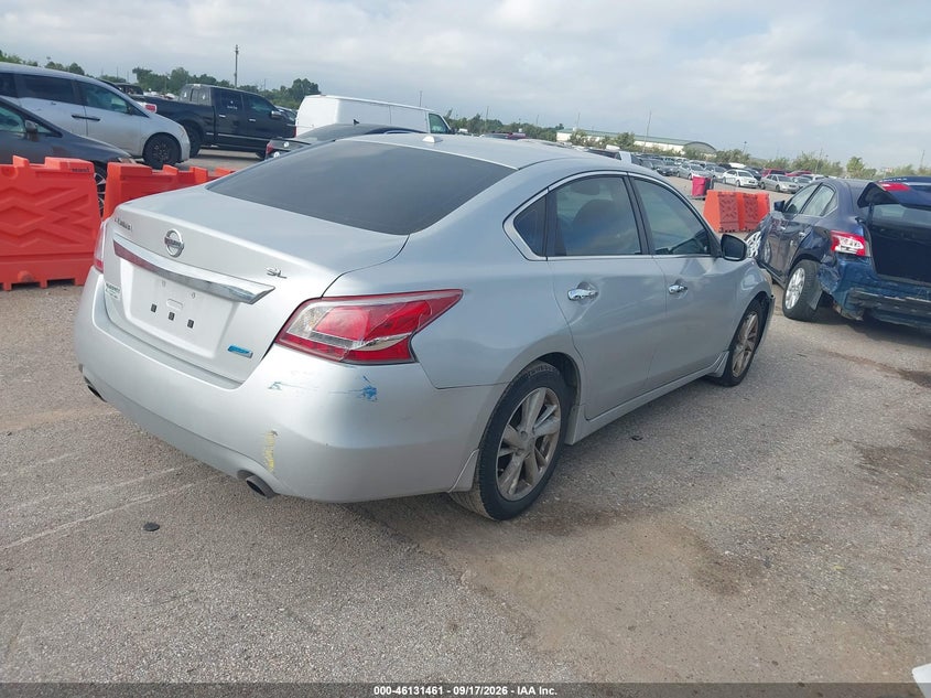 2013 NISSAN ALTIMA auction photo 4