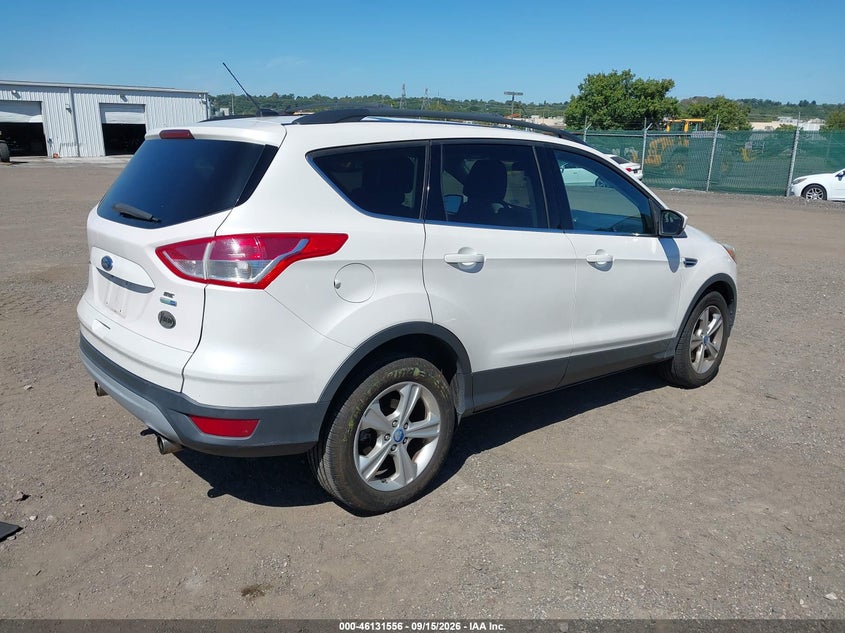 Vin: 1fmcu9gx4duc40557, lot: 46631289, ford escape se 20134