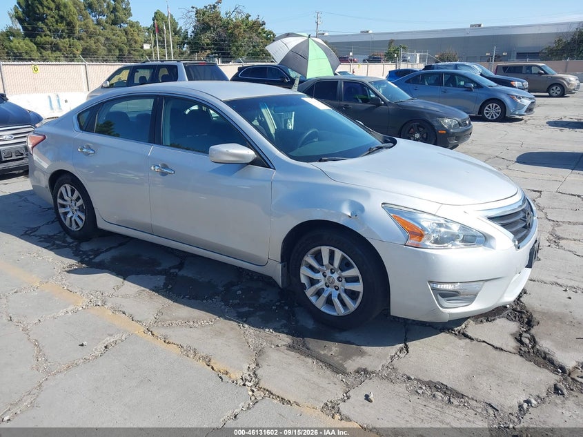 2013 NISSAN ALTIMA auction photo 1