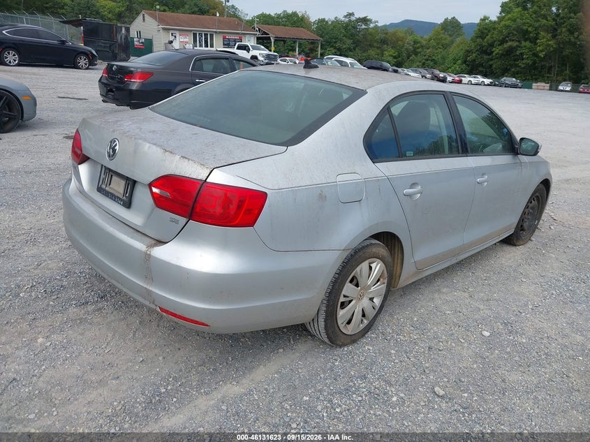 Vin: 3vwd17aj8em280329, lot: 46631356, volkswagen jetta 1.8t se 20144