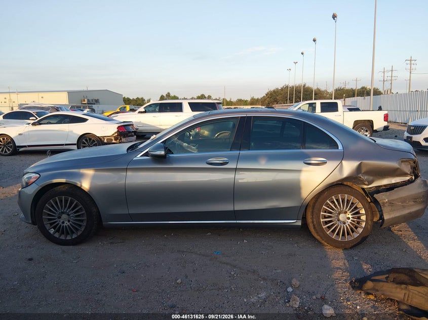 MERCEDES-BENZ C 300 - zdjęcie 15
