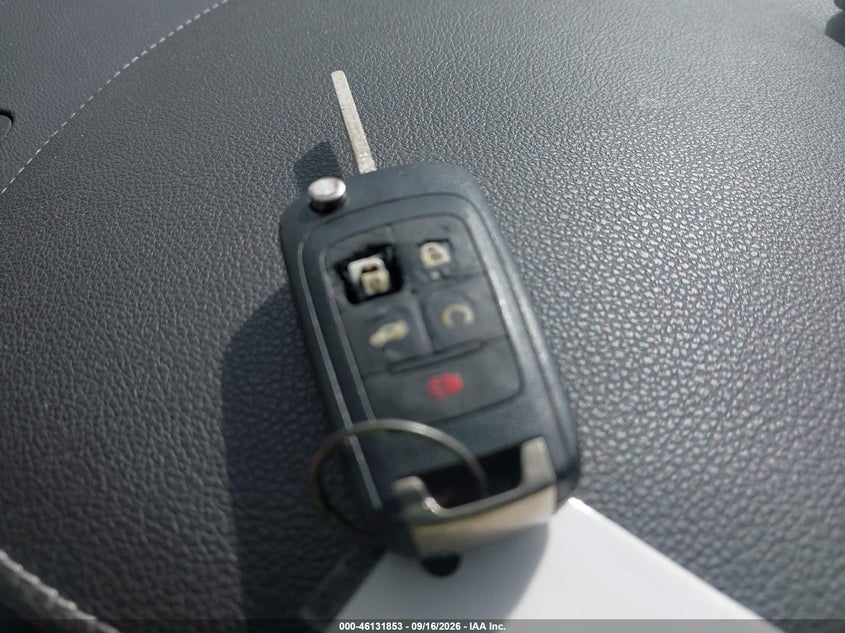 2010 BUICK LACROSSE CXL · Фото 11