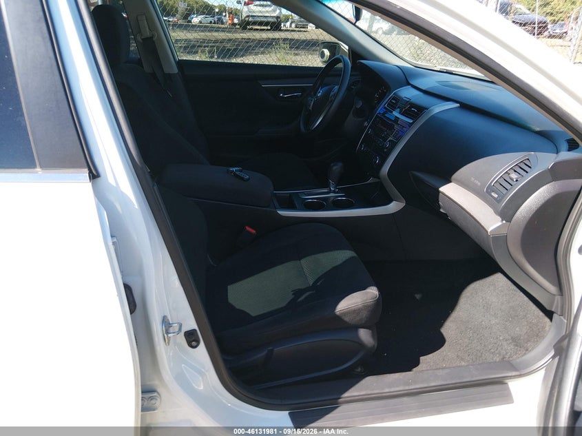 2015 NISSAN ALTIMA auction photo 5