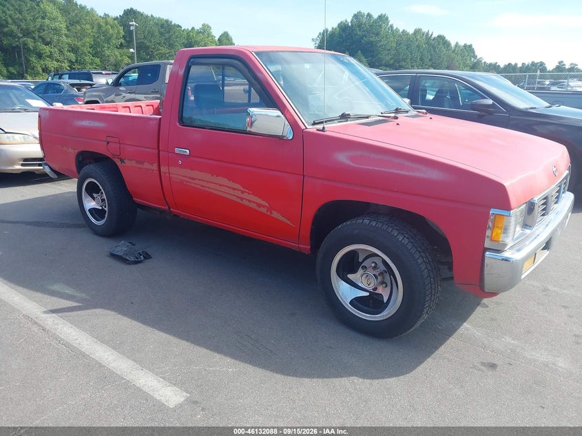 1995 NISSAN TRUCK auction photo 1