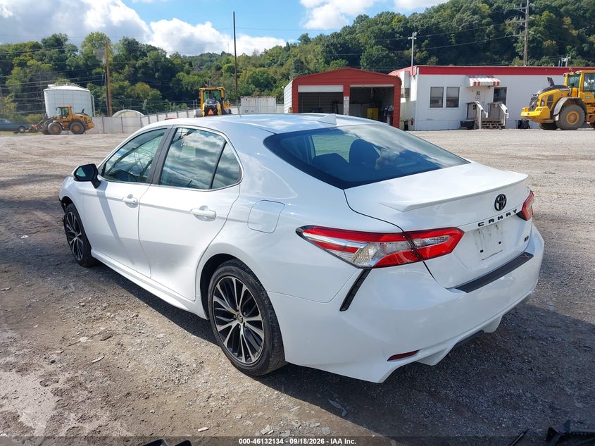 Vin: 4t1m11ak6lu951171, lot: 46631867, toyota camry se 20203