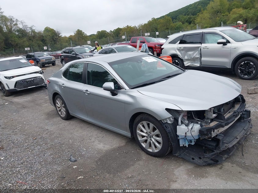 TOYOTA CAMRY 2018 VIN 4T1B11HK1JU578910