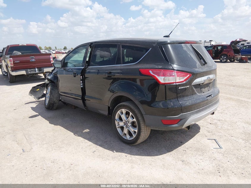 Vin: 1fmcu0hx0dub99614, lot: 46631985, ford escape sel 20133