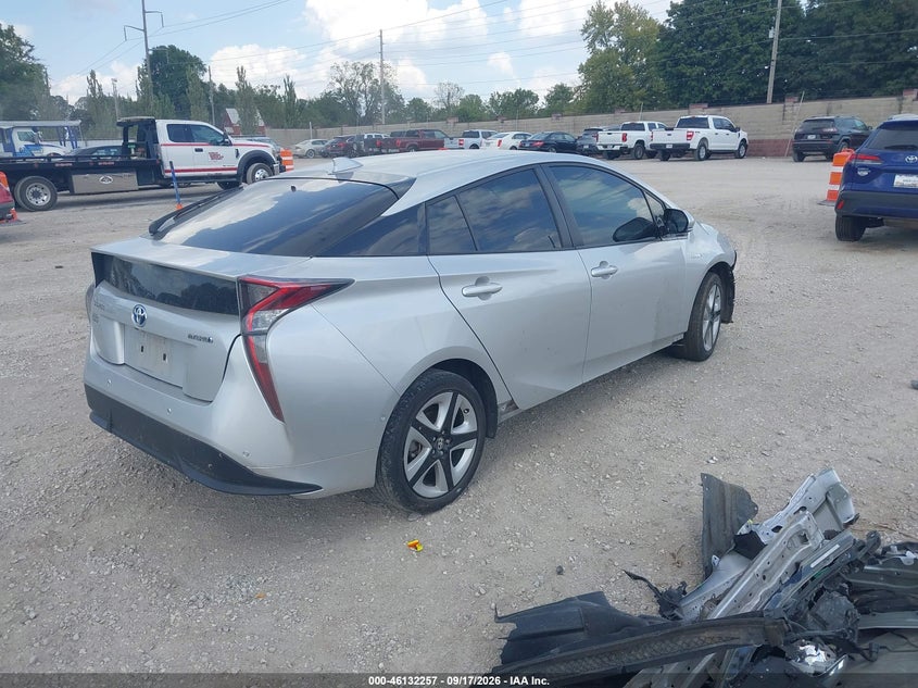 Vin: jtdkarfu3j3549504, lot: 46631990, toyota prius four touring 20184