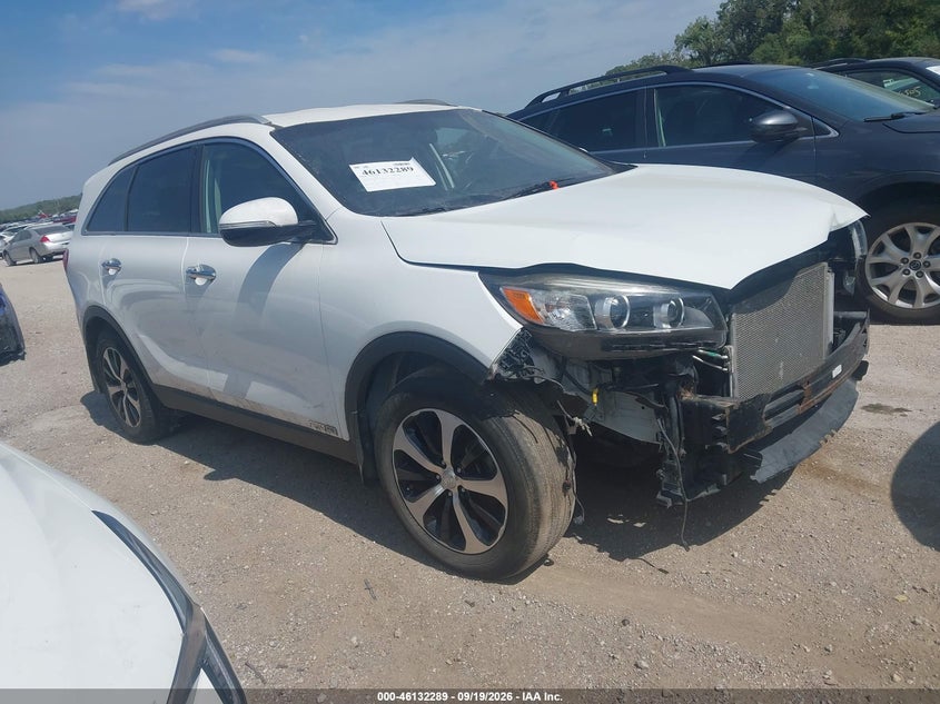 2016 KIA SORENTO auction photo 1