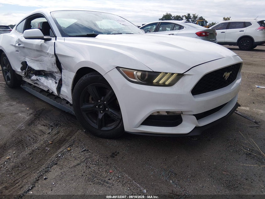 FORD MUSTANG - zdjęcie 1