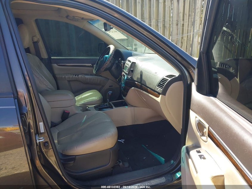 HYUNDAI SANTA FE 2011 VIN 5XYZKDAGXBG077041