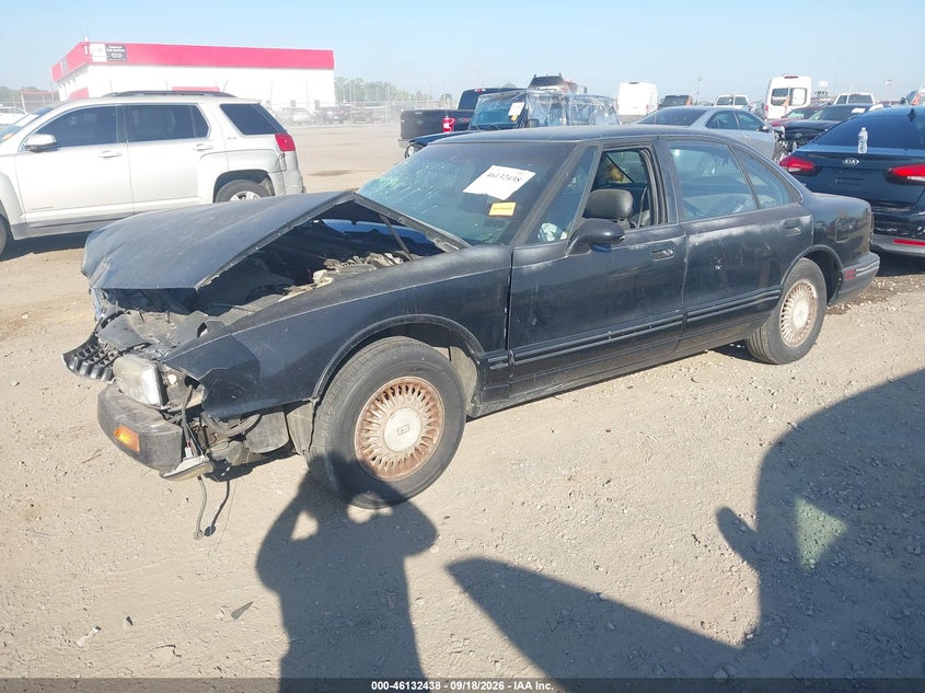 1998 Oldsmobile Regency, Front End, IAAI, VIN 1G3HC52K0W4847043 — photo 2