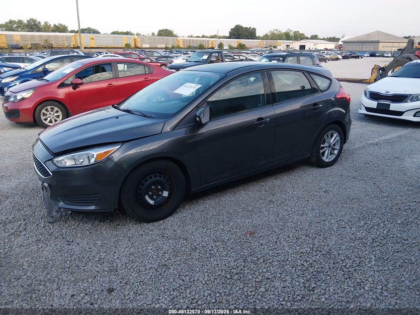 Vin: 1fadp3k2xhl268423, lot: 46632303, ford focus se 20172