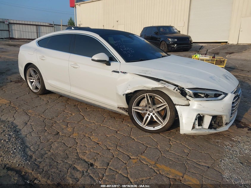 Vin: wauencf50ka069129, lot: 46632550, audi a5 45 premium 2019 img_1