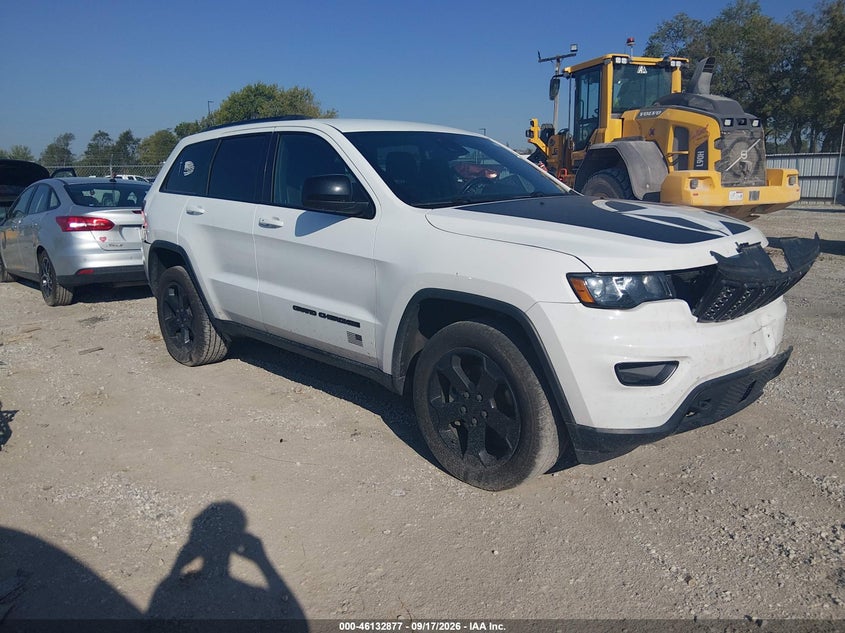 JEEP GRAND CHEROKEE - zdjęcie 1