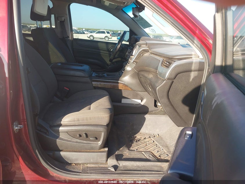 CHEVROLET SUBURBAN - zdjęcie 5