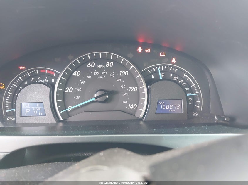 TOYOTA CAMRY - zdjęcie 7