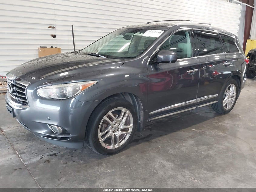 2013 INFINITI JX35 auction photo 2