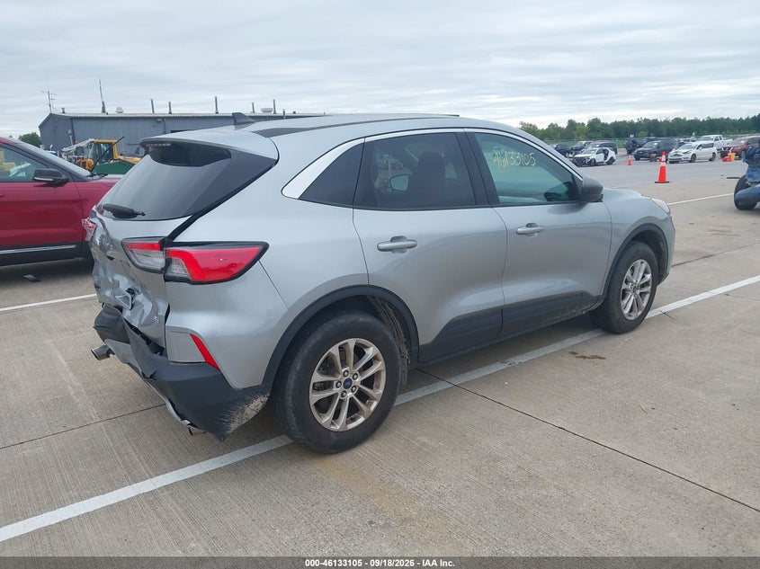Vin: 1fmcu9g62nub70033, lot: 46632838, ford escape se 20224