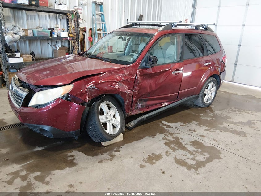 2010 Subaru Forester, Левый бок, IAAI, VIN JF2SH6CC6AH793609 — фото 2