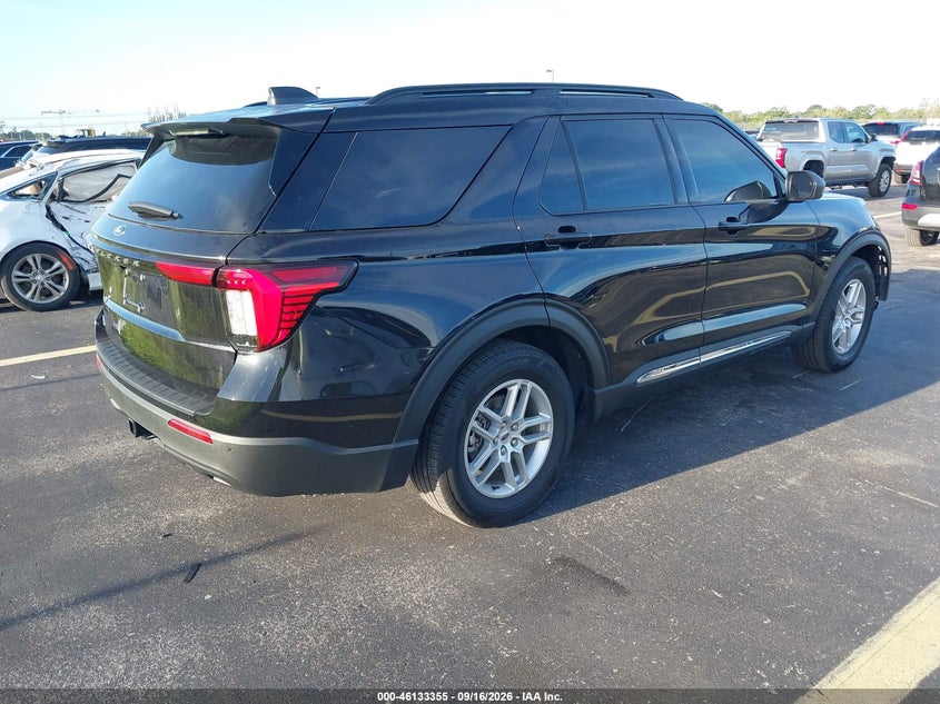 2025 FORD EXPLORER ACTIVE · Photo 4