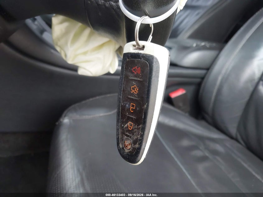 2016 FORD TAURUS LIMITED · Photo 11