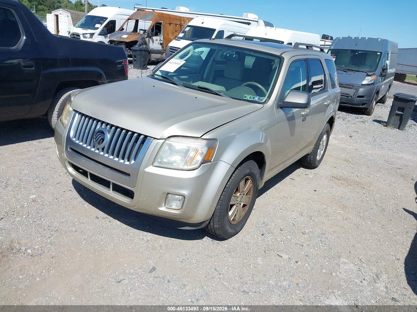 2011 Mercury Mariner, Normal Wear & Tear, IAAI, VIN 4M2CN9B70BKJ05782 — photo 2