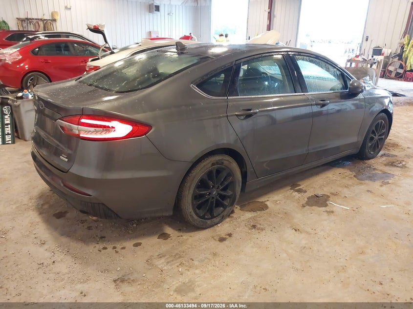 Vin: 3fa6p0hd0lr226742, lot: 46633227, ford fusion se 20204