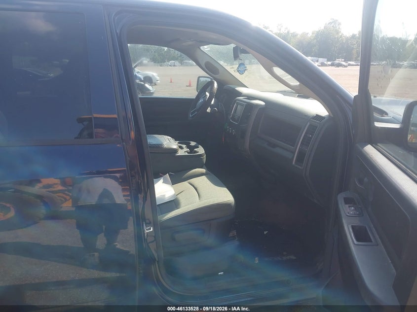 2013 RAM 1500 auction photo 5