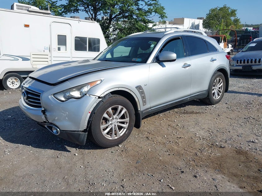 Vin: jn8cs1mw9fm480217, lot: 46633305, infiniti qx70 20152
