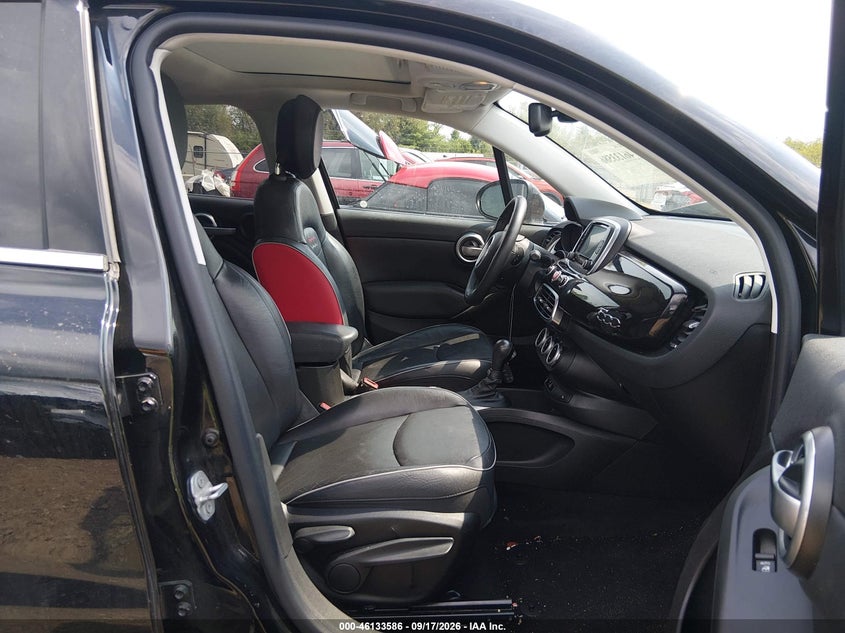 2017 FIAT 500X LOUNGE AWD · Фото 5