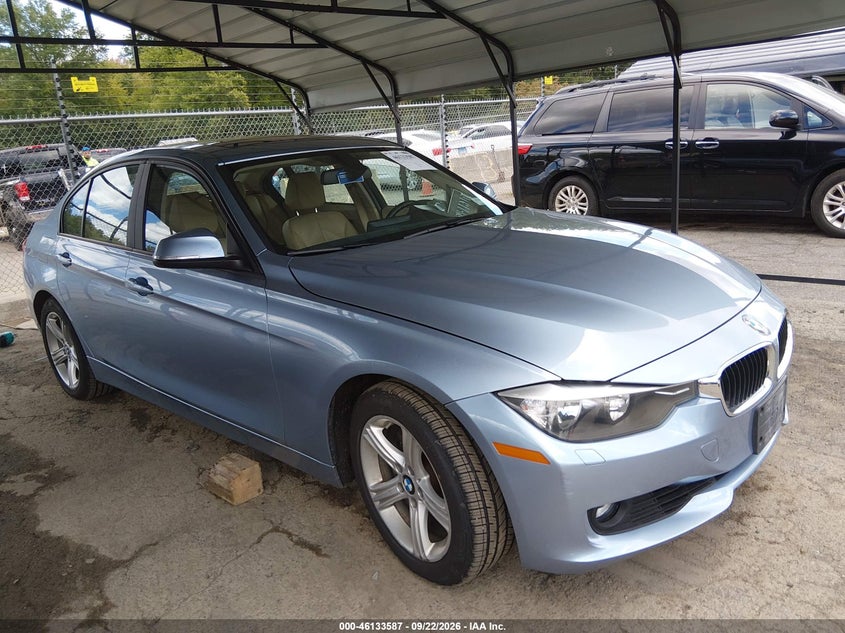 Vin: wba3b5g50dns02591, lot: 46633320, bmw 328i xdrive 2013 img_1