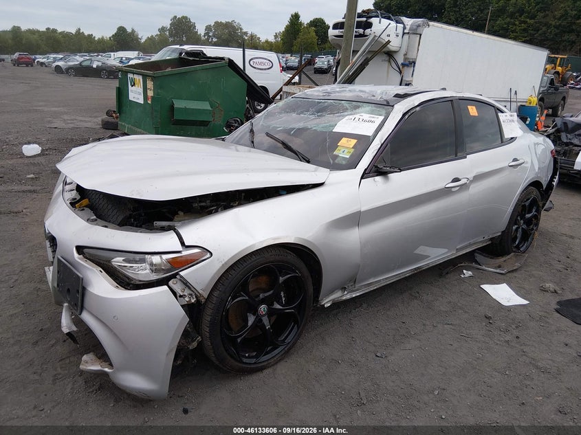 Vin: zarfaeenxh7541686, lot: 46633339, alfa romeo giulia ti awd 20172