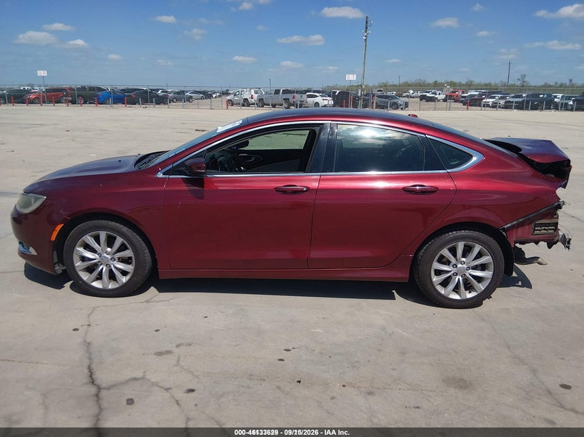 2015 CHRYSLER 200 C · Фото 14