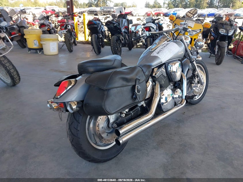 HONDA VTX1300 2004