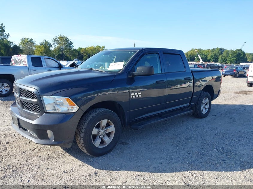 Vin: 1c6rr7kg7hs673276, lot: 46633384, ram 1500 express  4x4 5'7 box 20172