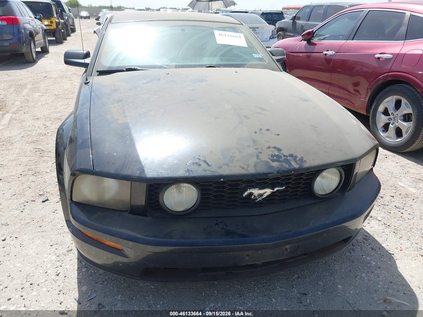 2005 FORD MUSTANG auction photo 6