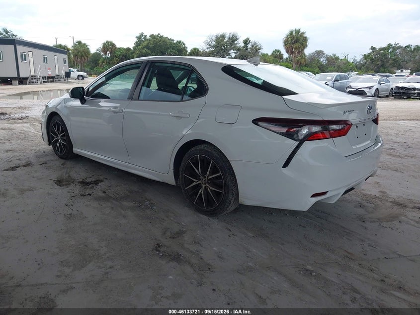 2022 TOYOTA CAMRY auction photo 3