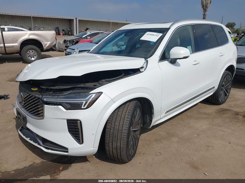 2026 Volvo XC90, Right Front, IAAI, VIN YV4062PE3T1472345 — photo 2