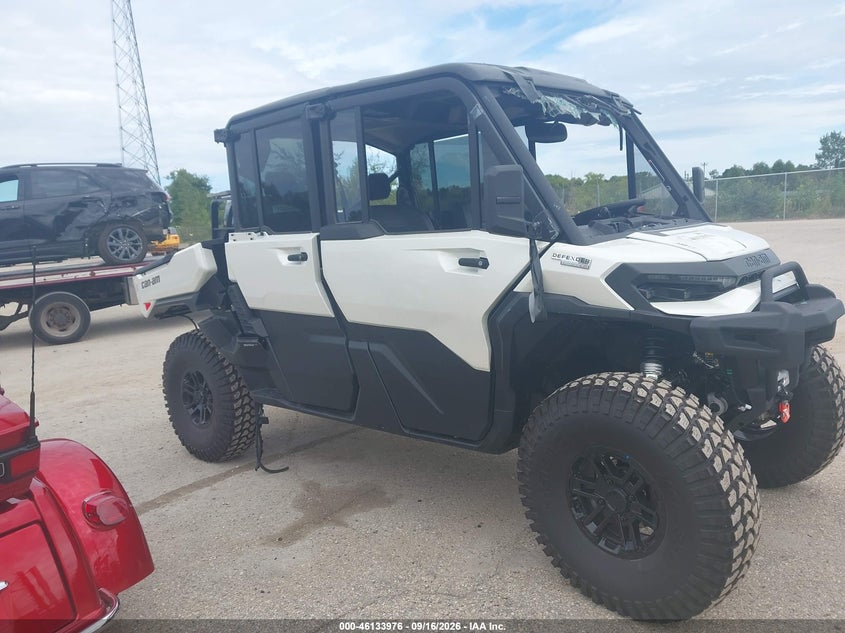 CAN-AM DEFENDER MAX 2026