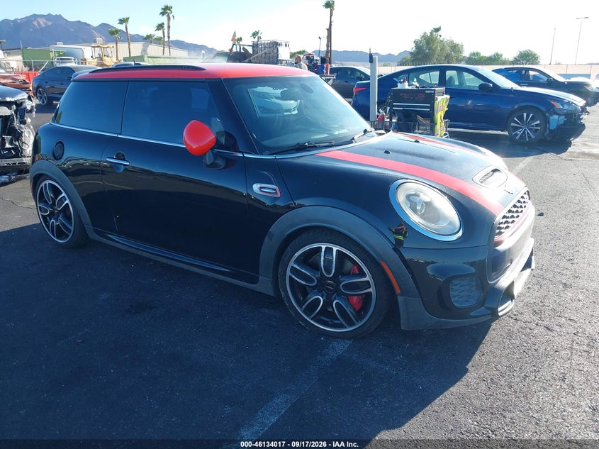 Vin: wmwxm9c3xh2f65997, lot: 46633751, mini hardtop john cooper works 2017 img_1